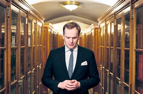 crisen scandal|Senior Tory MP to keep whip during sexting scandal investigation.